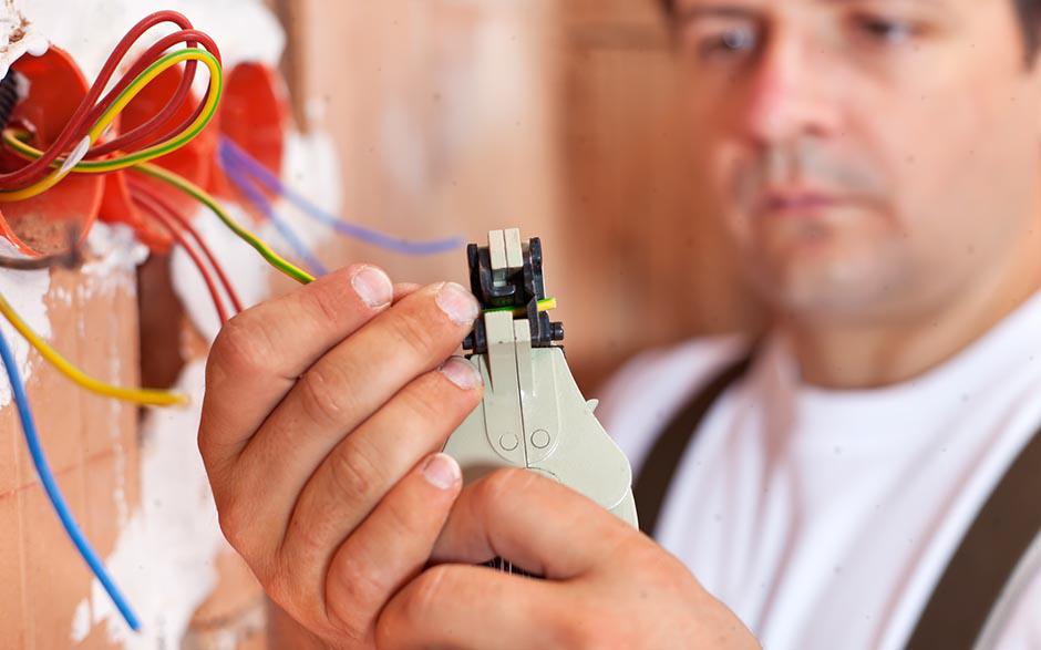 électricien installateur Mantes-la-Jolie